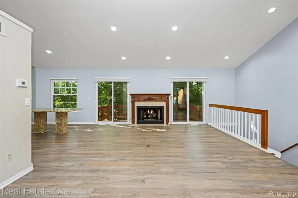 7332 Meadowridge Circle West Bloomfield Charter Township MI 48322