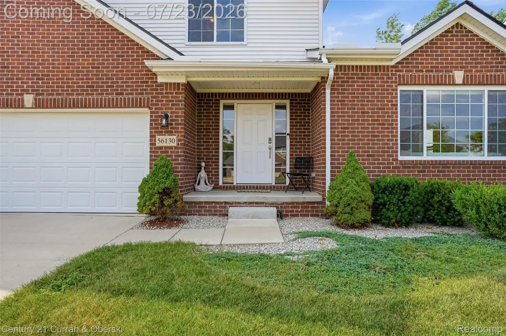56130 Worlington Lane Lyon Charter Township MI 48178