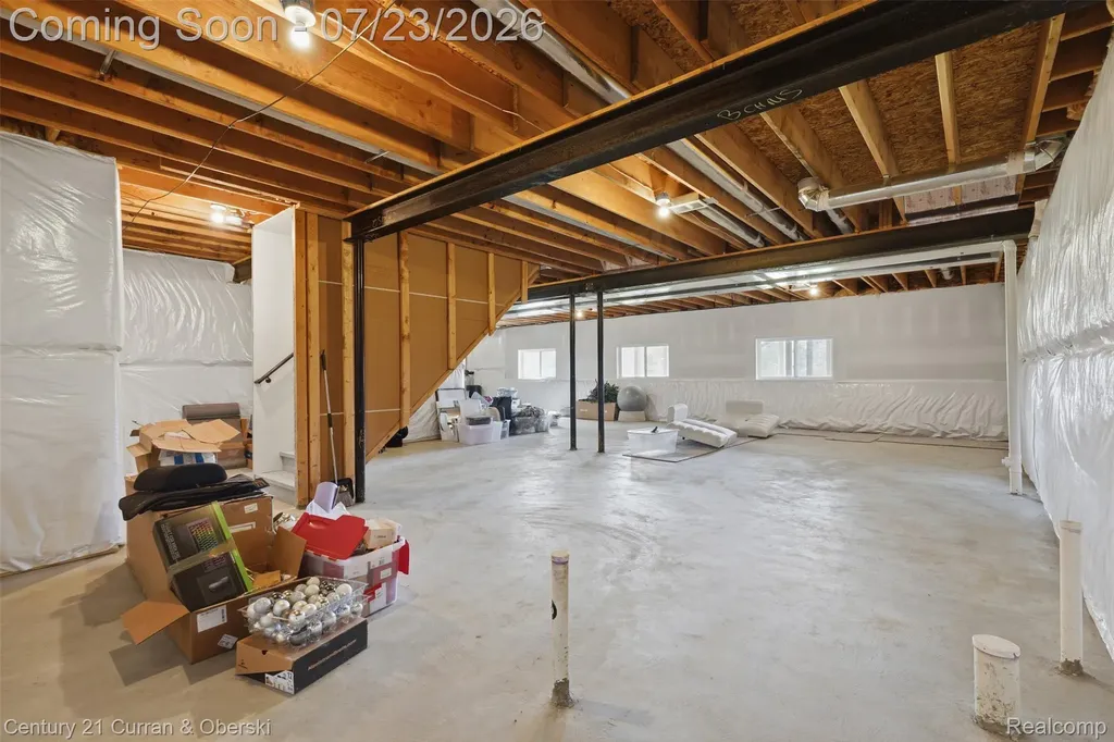 56130 Worlington Lane Lyon Charter Township MI 48178
