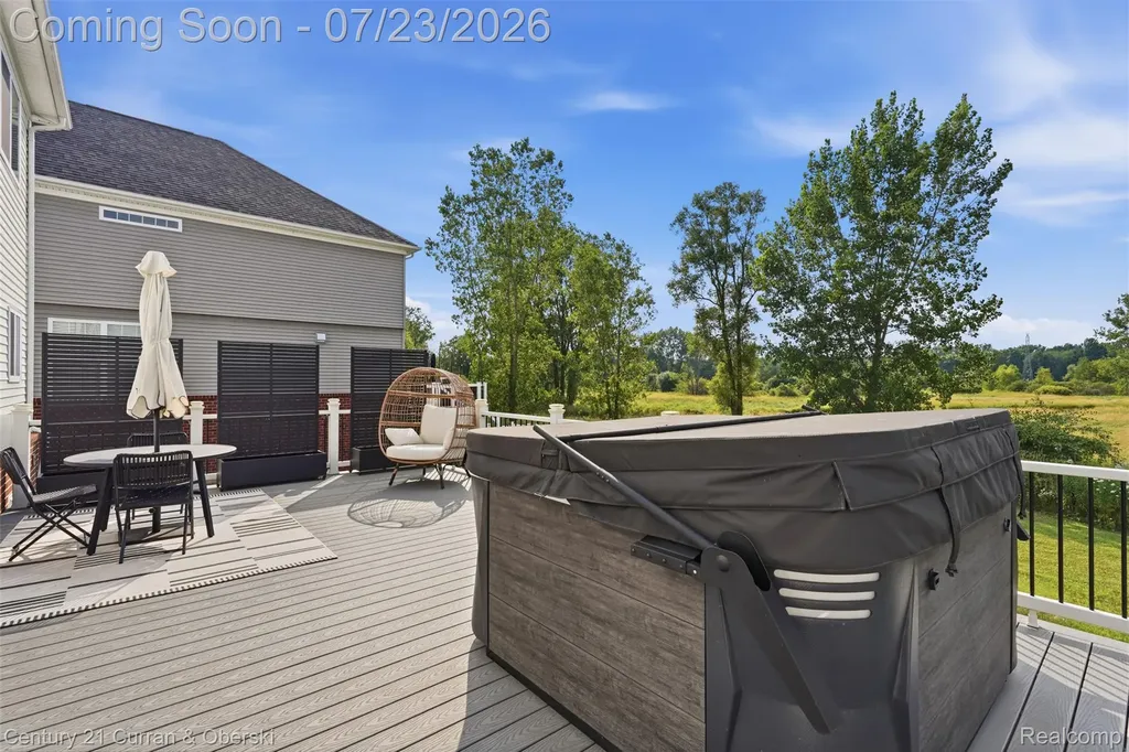 56130 Worlington Lane Lyon Charter Township MI 48178