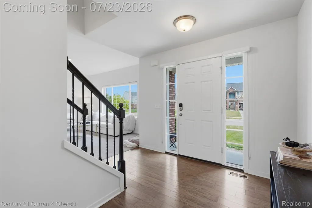 56130 Worlington Lane Lyon Charter Township MI 48178