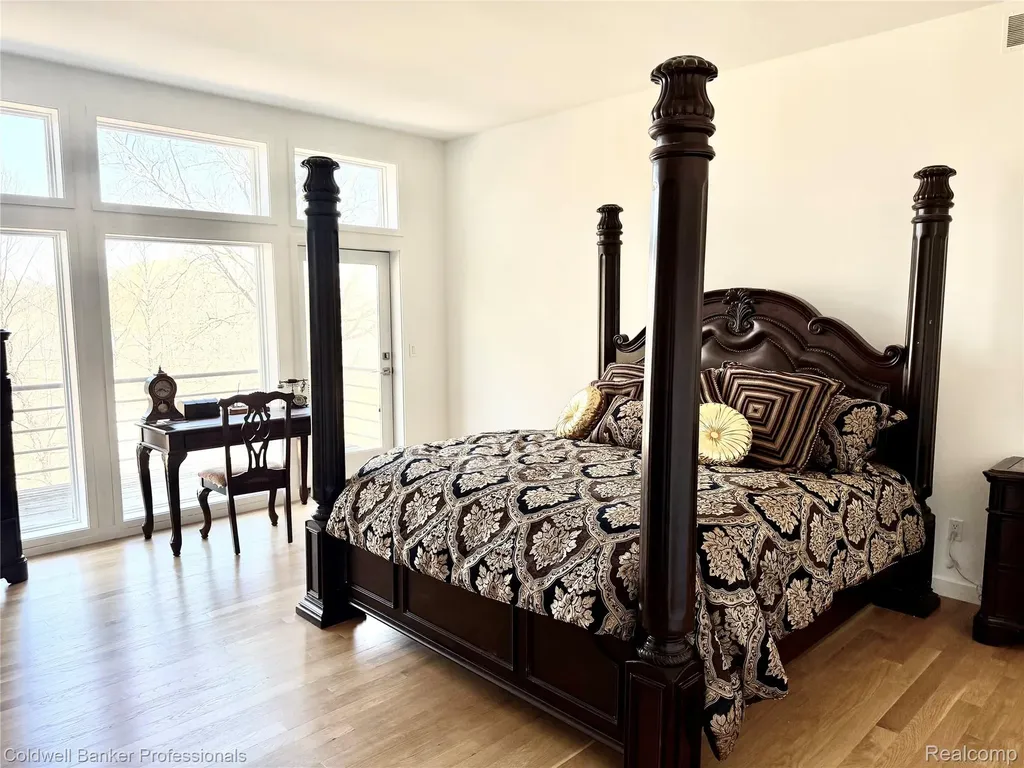 4692 W Wickford Bloomfield Hills City MI 48302