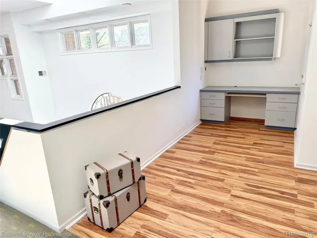4692 W Wickford Bloomfield Hills City MI 48302