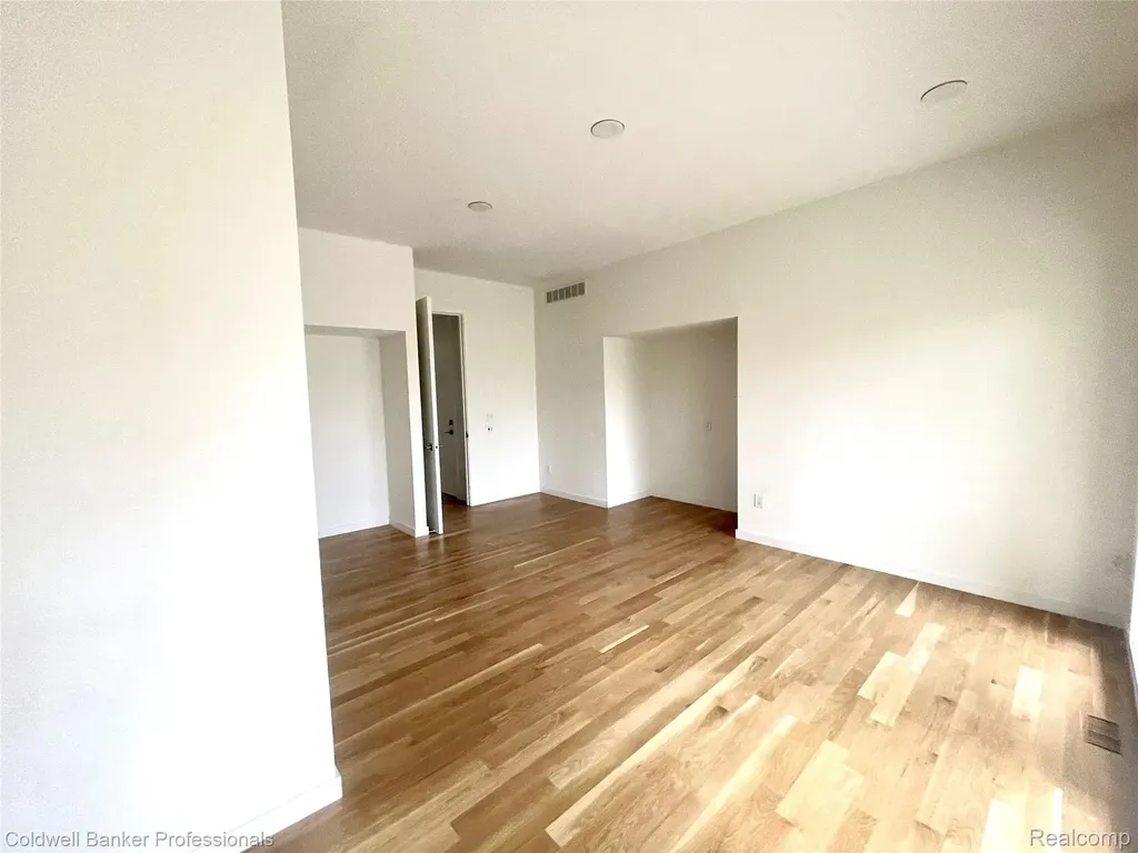 4692 W Wickford Bloomfield Hills City MI 48302