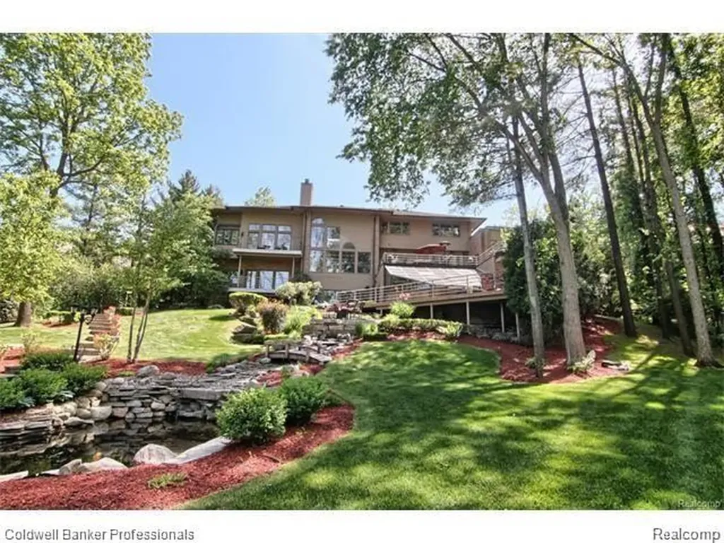 4692 W Wickford Bloomfield Hills City MI 48302