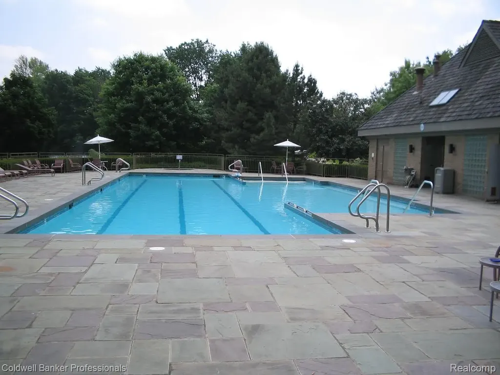 4692 W Wickford Bloomfield Hills City MI 48302