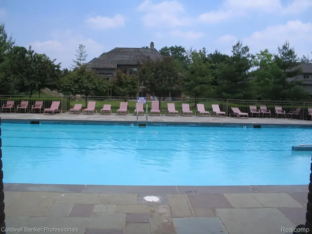 4692 W Wickford Bloomfield Hills City MI 48302