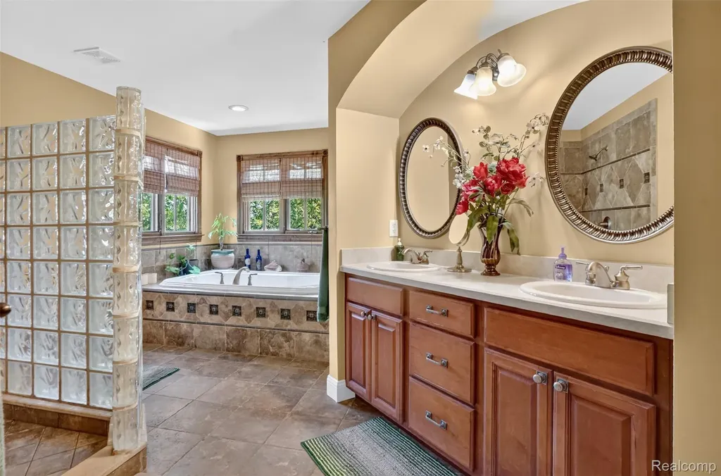 5372 Stone Garden Drive Marion Township MI 48843