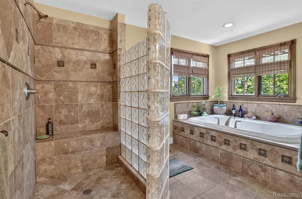 5372 Stone Garden Drive Marion Township MI 48843