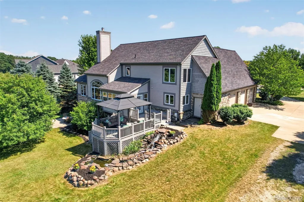 5372 Stone Garden Drive Marion Township MI 48843