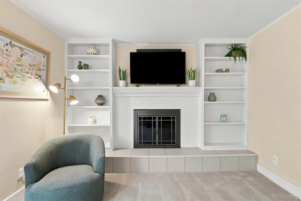 3475 Yellowstone Drive Ann Arbor City MI 48105