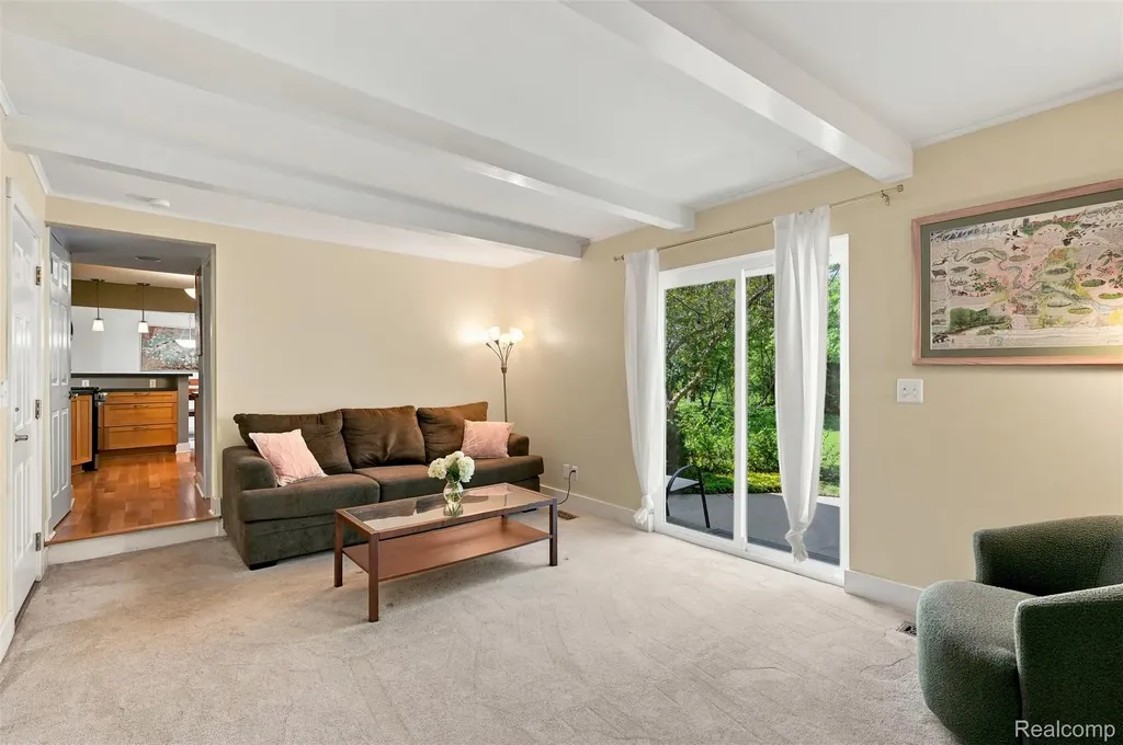 3475 Yellowstone Drive Ann Arbor City MI 48105