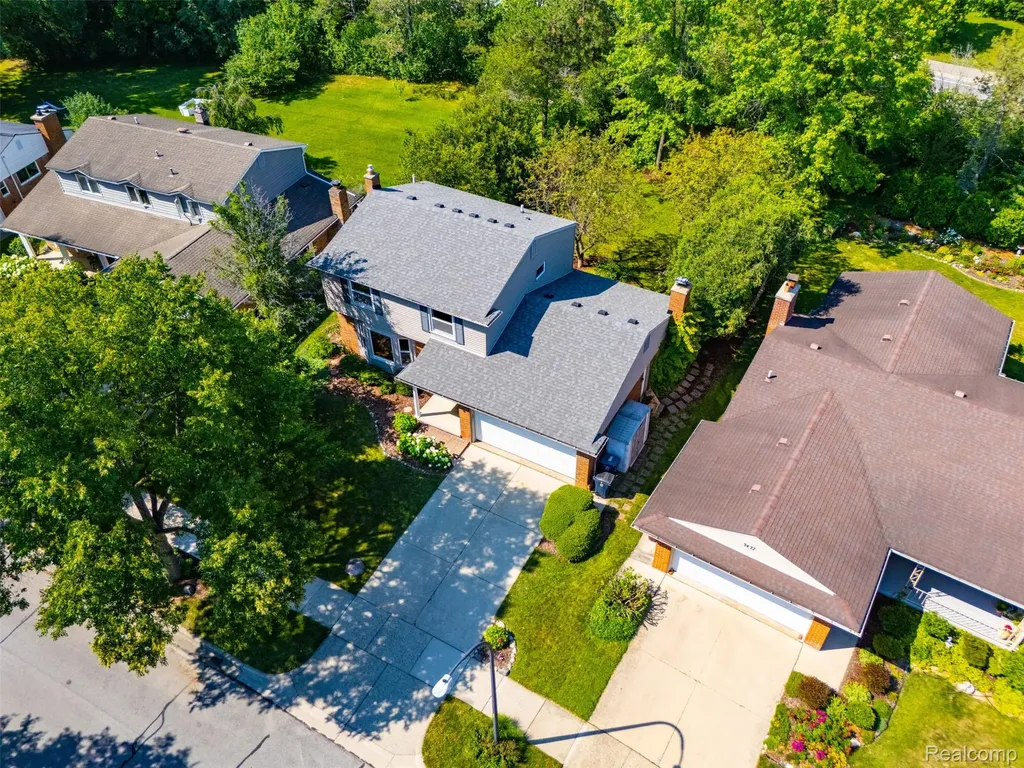 3475 Yellowstone Drive Ann Arbor City MI 48105