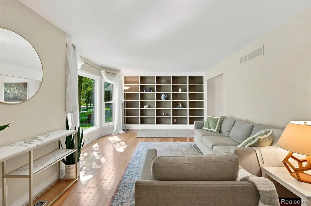 3475 Yellowstone Drive Ann Arbor City MI 48105