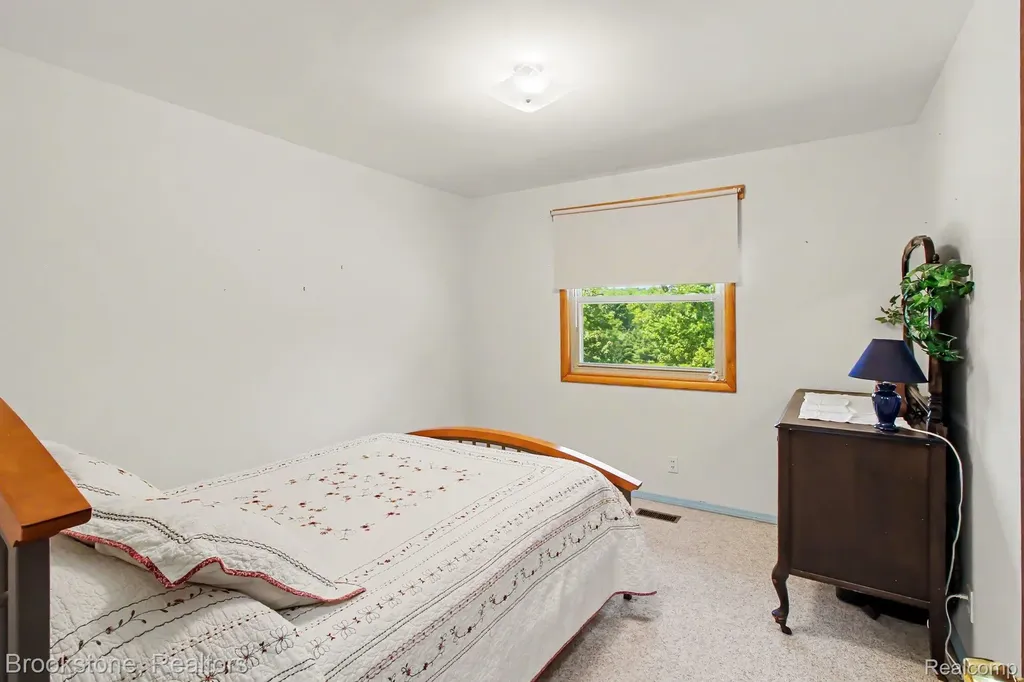 4555 Lonsberry Road Marathon Township MI 48421