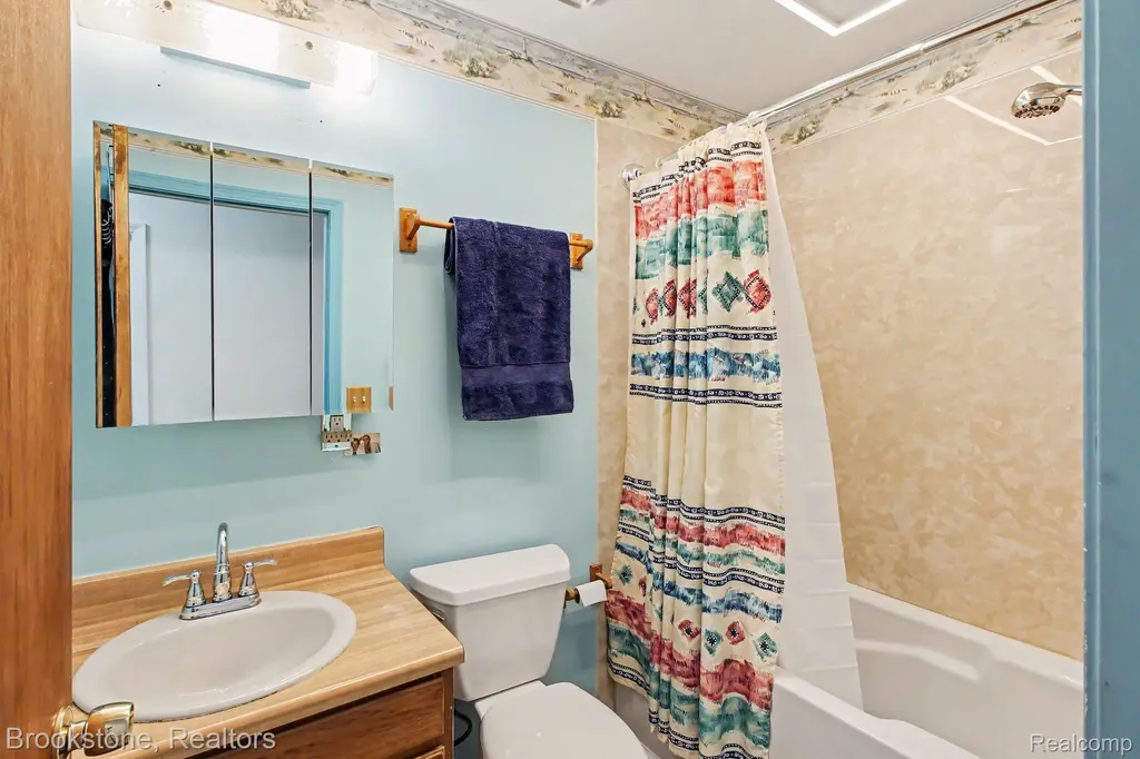 4555 Lonsberry Road Marathon Township MI 48421