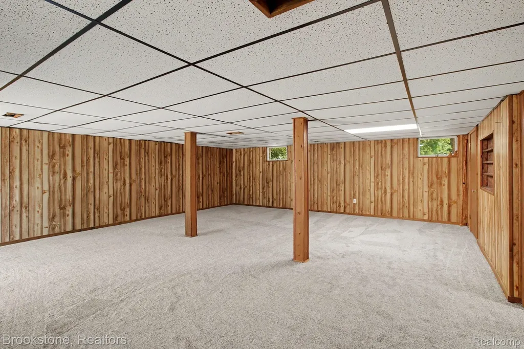 4555 Lonsberry Road Marathon Township MI 48421