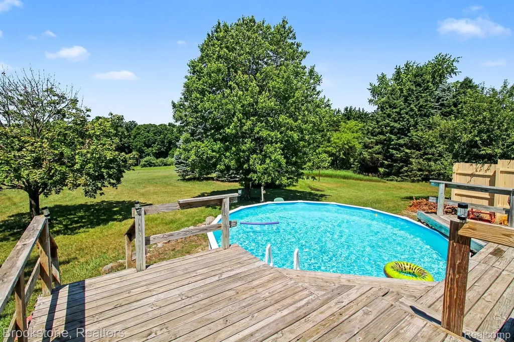 4555 Lonsberry Road Marathon Township MI 48421