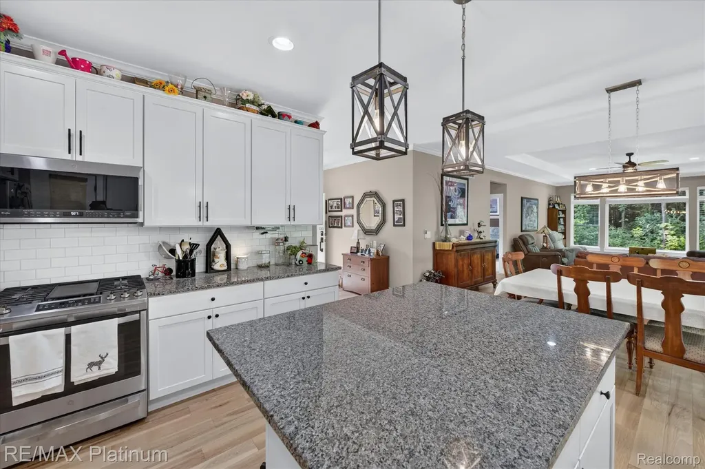 2676 Crooked Lake Road Genoa Township MI 48843