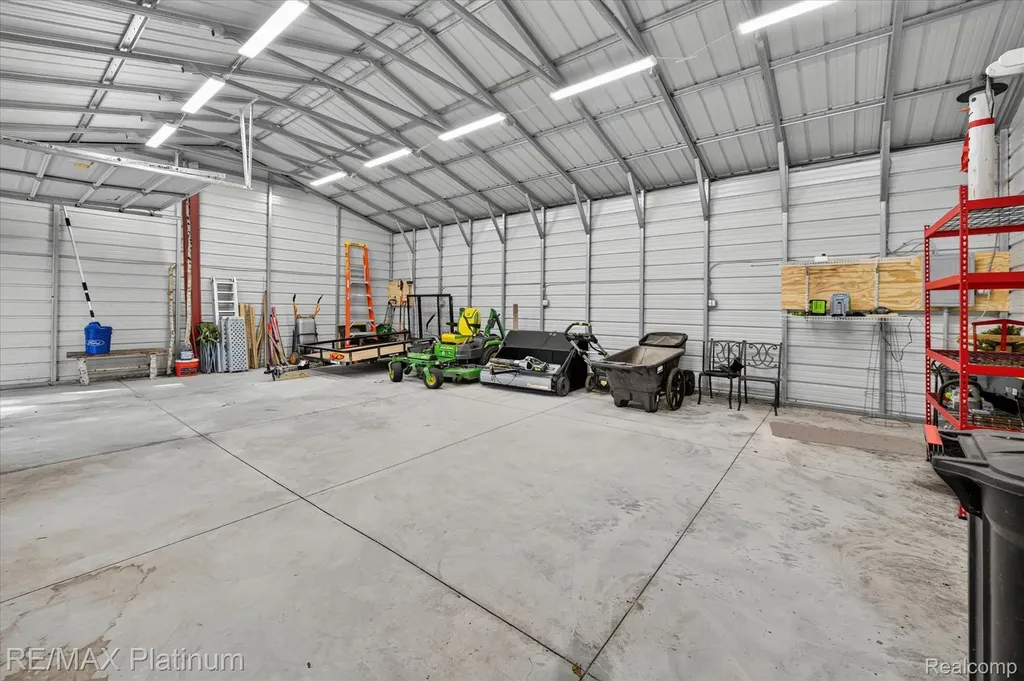 2676 Crooked Lake Road Genoa Township MI 48843