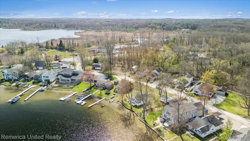 9623 Winston Dexter Township MI 48169