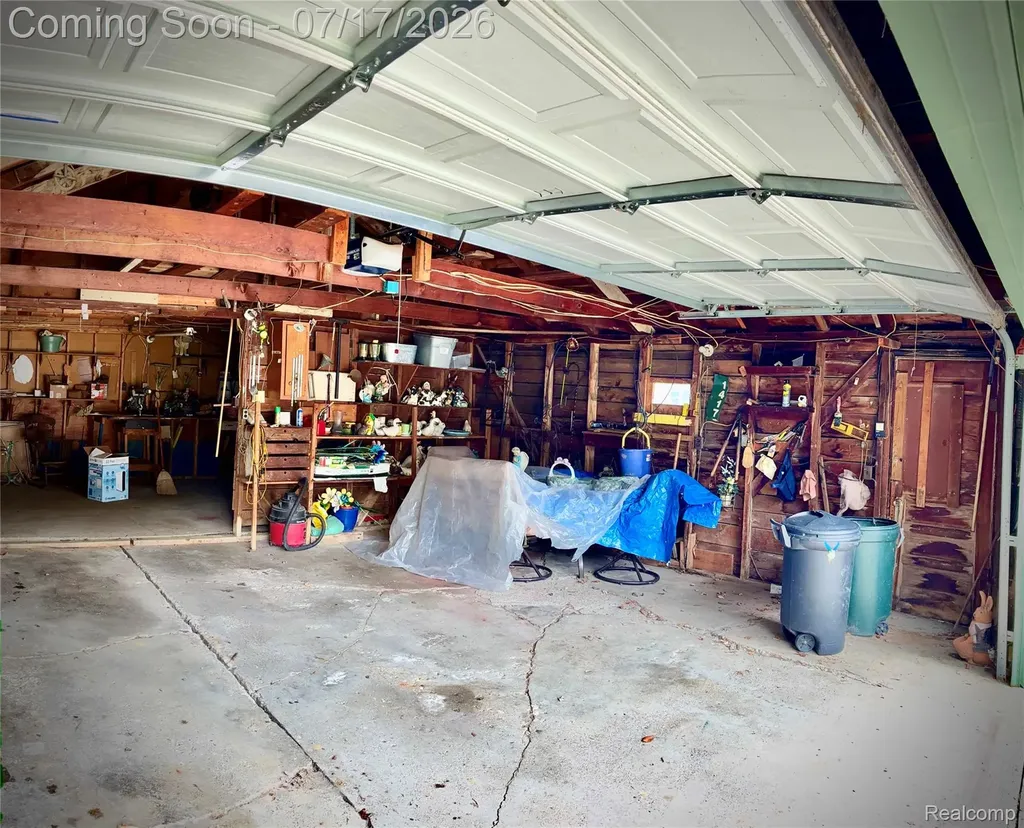 1417 Proper Avenue Burton City MI 48529