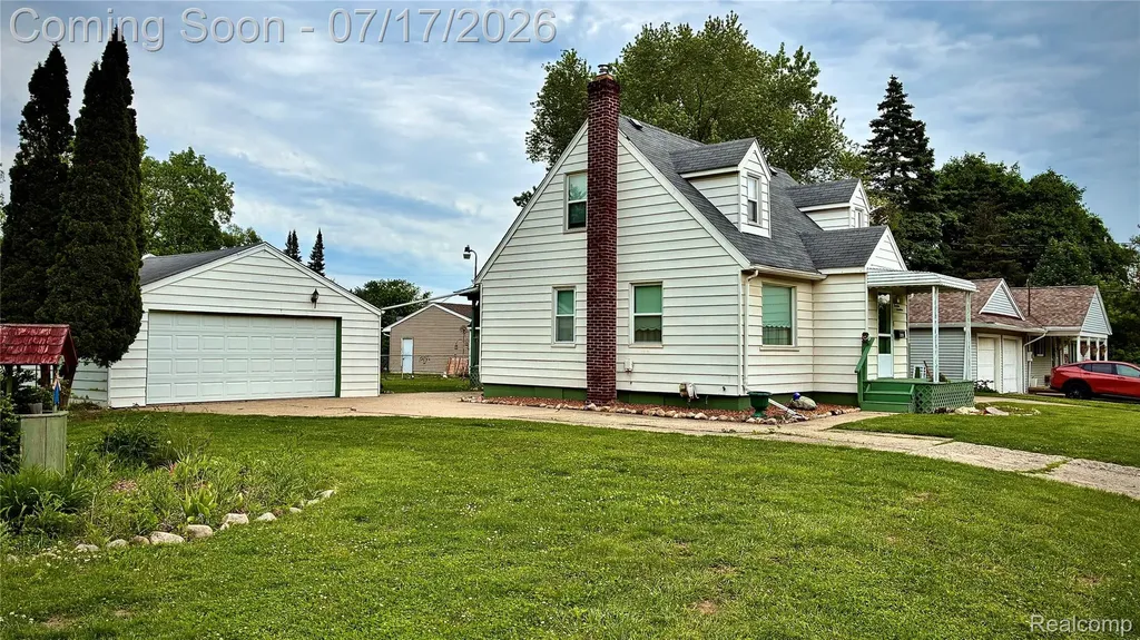 1417 Proper Avenue Burton City MI 48529