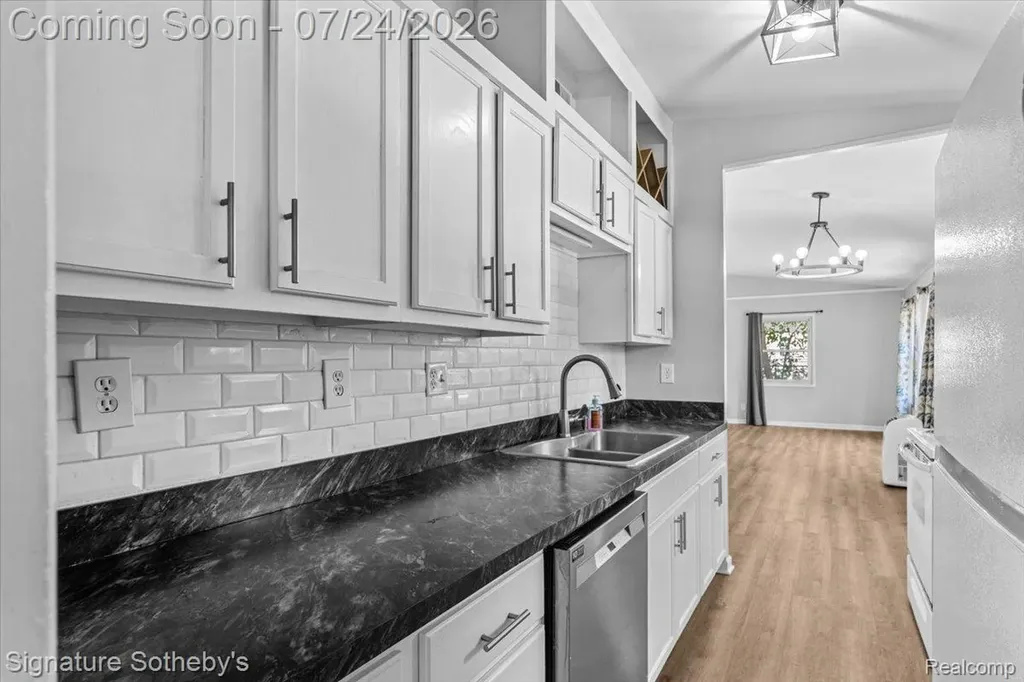 6280 Beth Green Oak Township MI 48116