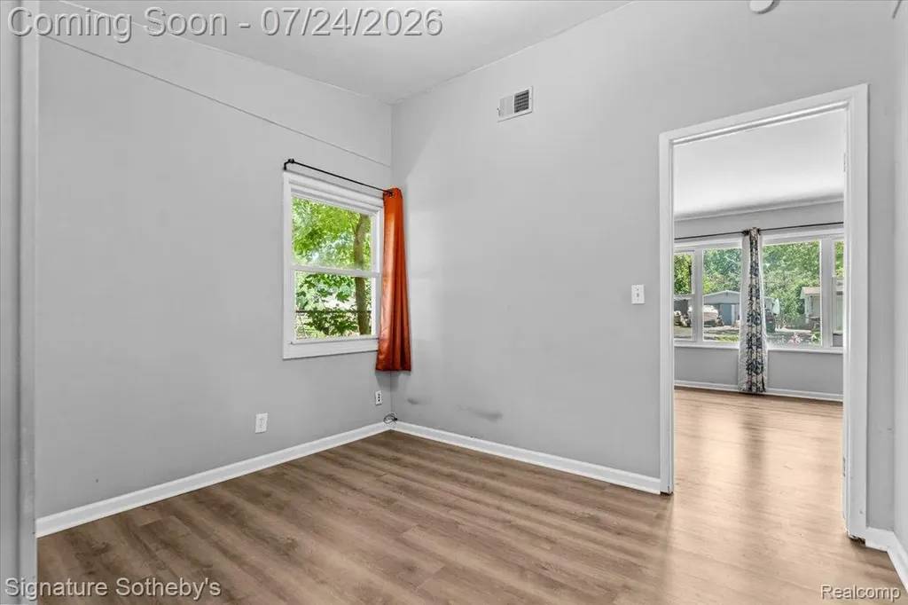 6280 Beth Green Oak Township MI 48116