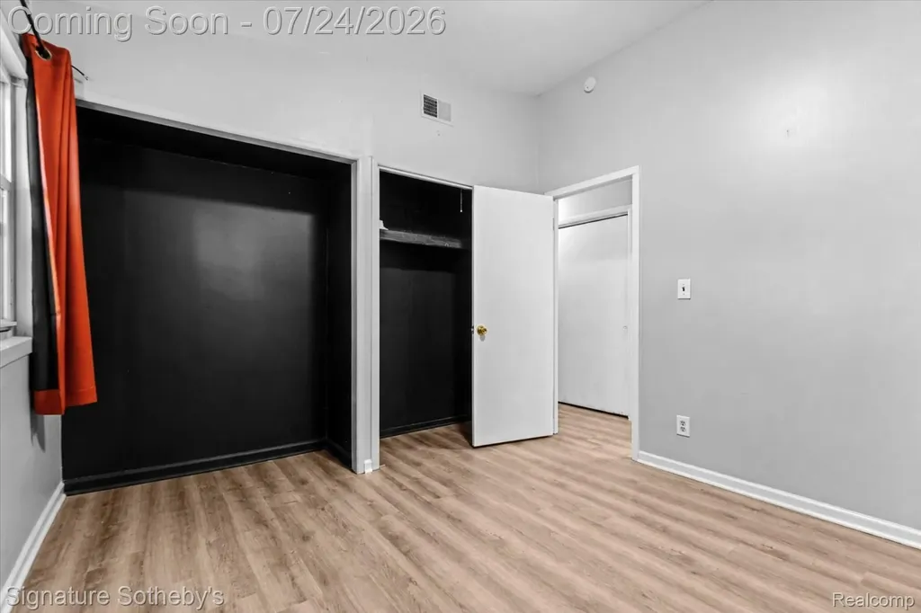 6280 Beth Green Oak Township MI 48116
