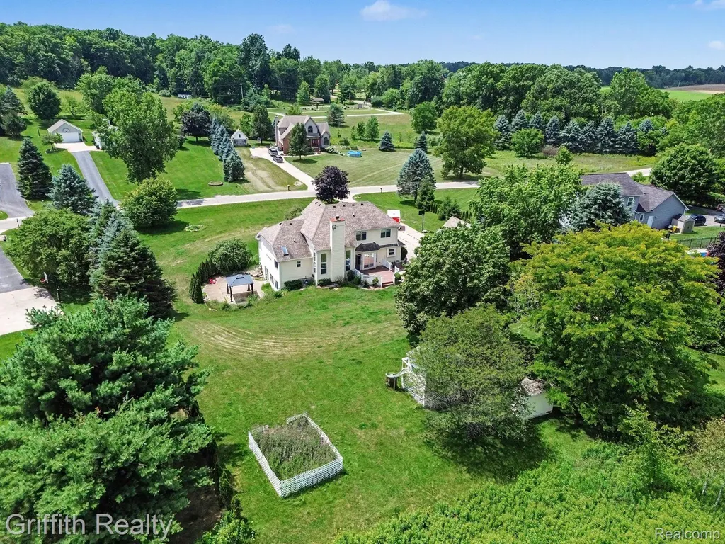 7055 Augustine Court Deerfield Township MI 48430