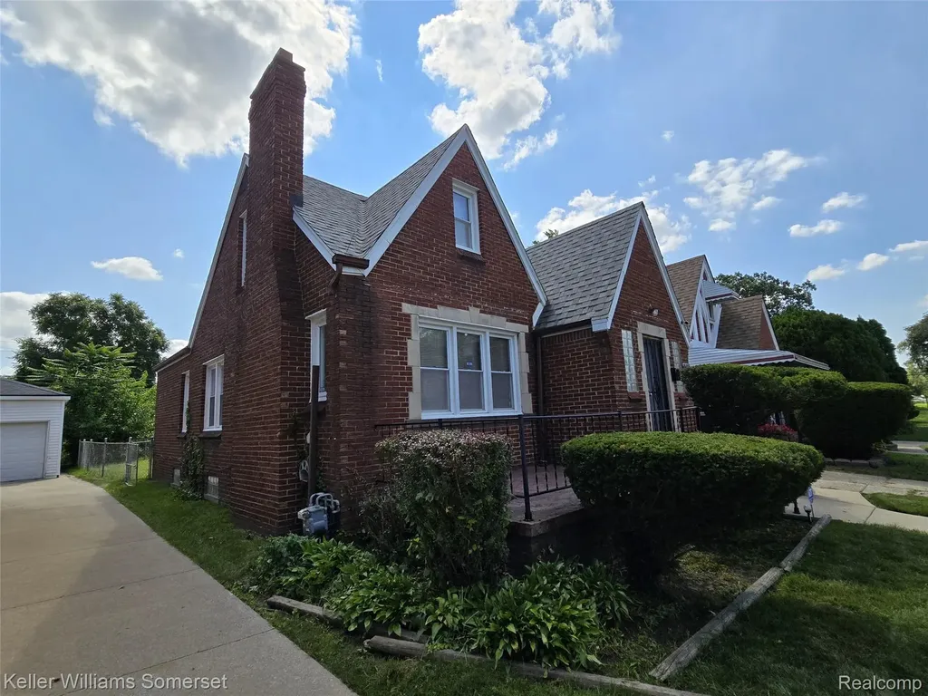 15860 Sorrento Street Detroit City MI 48227