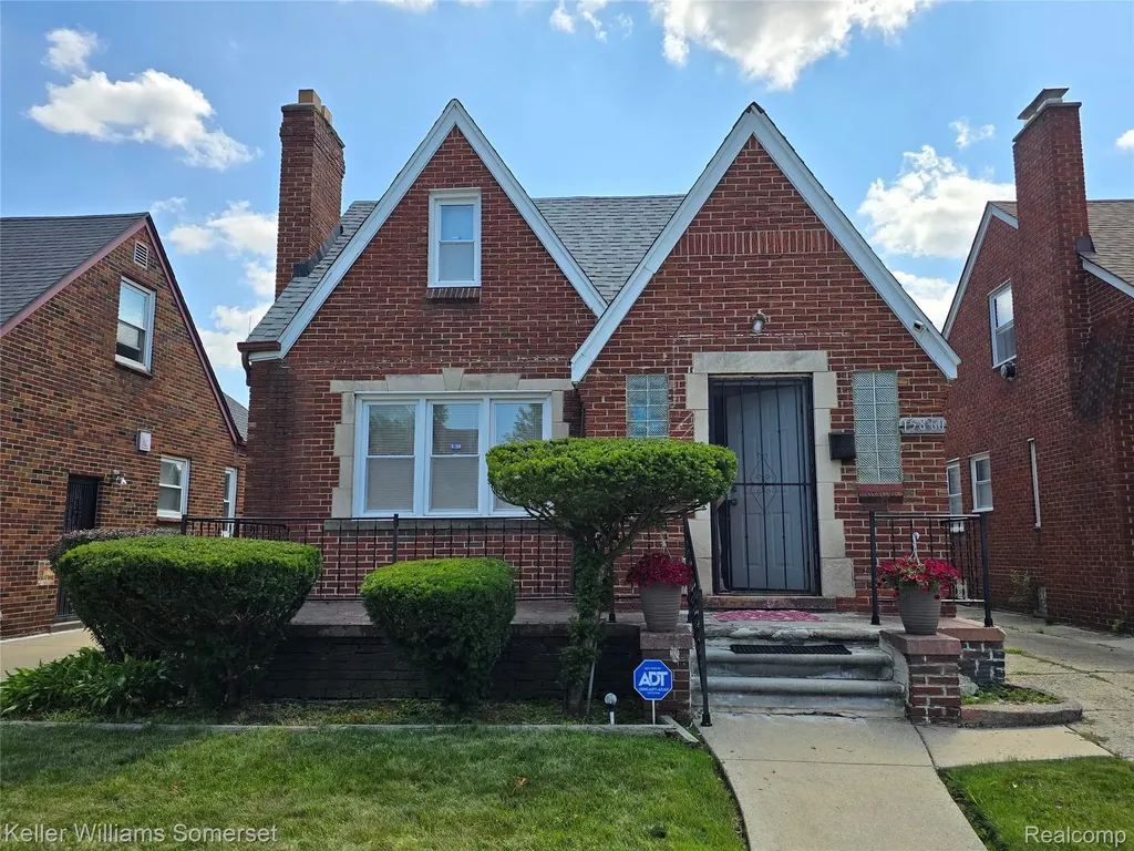 15860 Sorrento Street Detroit City MI 48227