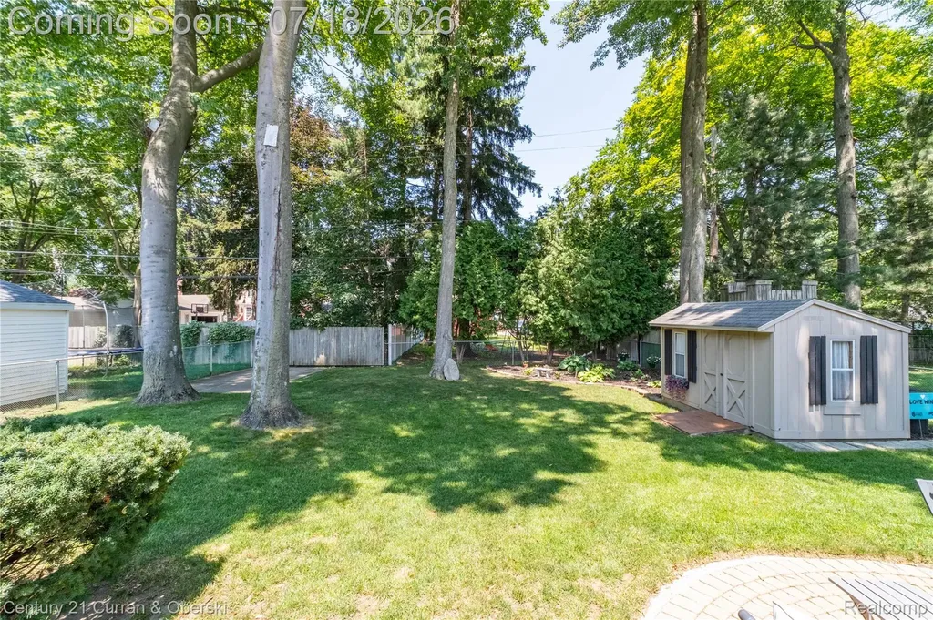 309 Amelia Avenue Royal Oak City MI 48073