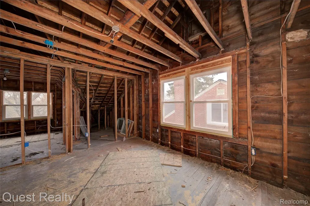 18659 Goulburn Street Detroit City MI 48205