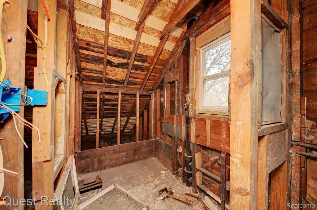 18659 Goulburn Street Detroit City MI 48205