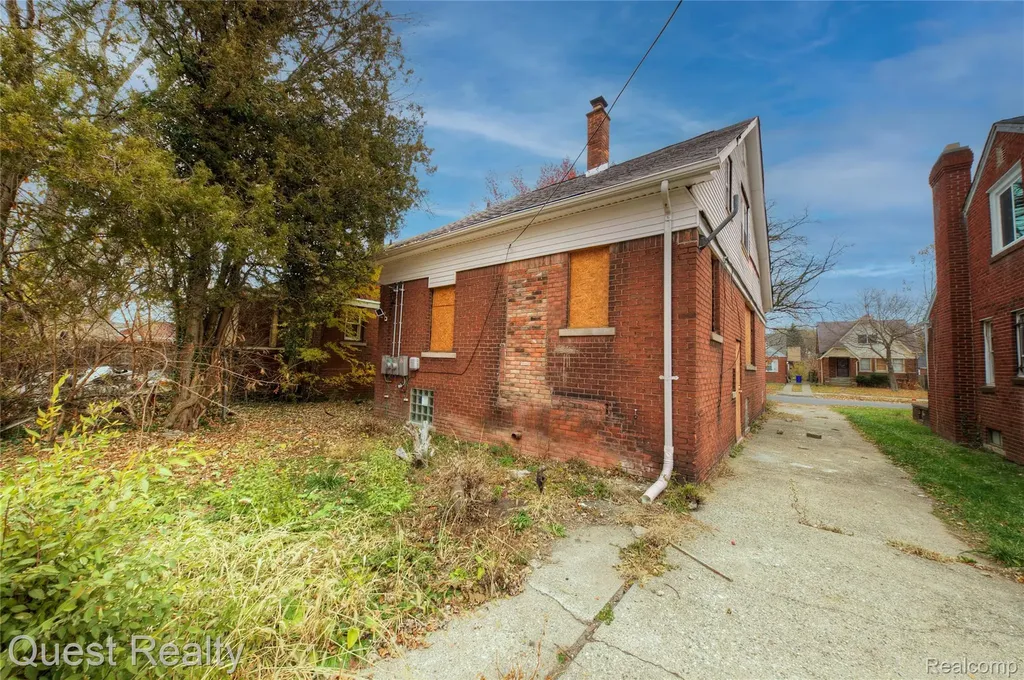 18659 Goulburn Street Detroit City MI 48205