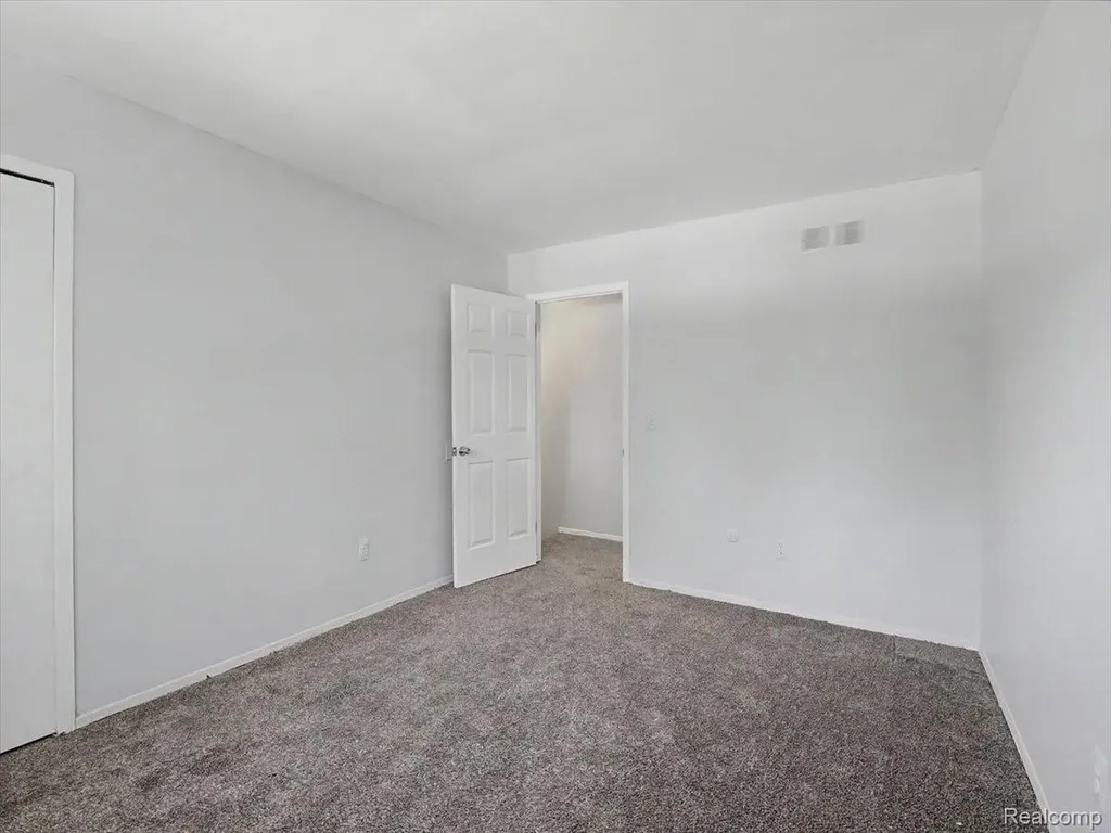41957 Utica Road Sterling Heights City MI 48313