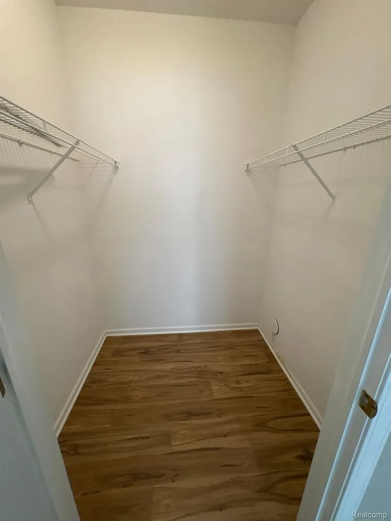 15269 Yale Drive Clinton Charter Township MI 48038