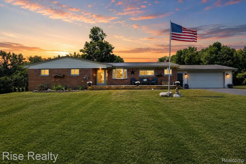 4338 S Duffield Road Clayton Charter Township MI 48449