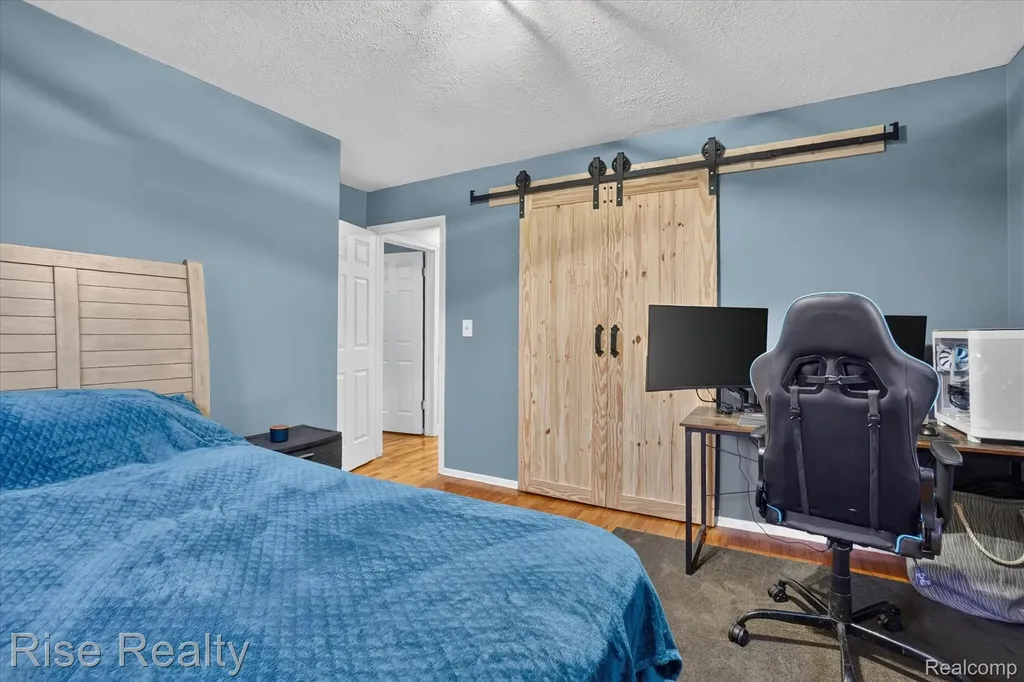 4338 S Duffield Road Clayton Charter Township MI 48449