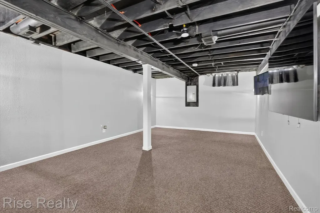 4338 S Duffield Road Clayton Charter Township MI 48449