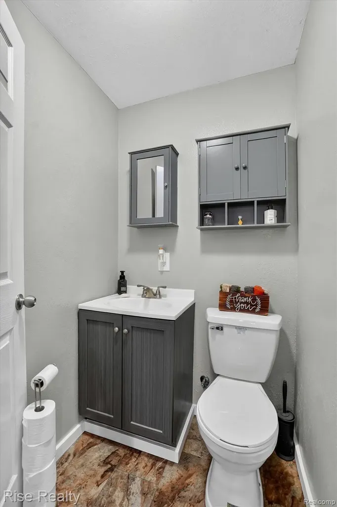 4338 S Duffield Road Clayton Charter Township MI 48449