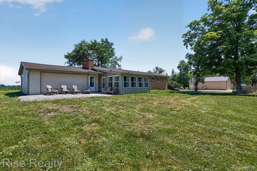 4338 S Duffield Road Clayton Charter Township MI 48449