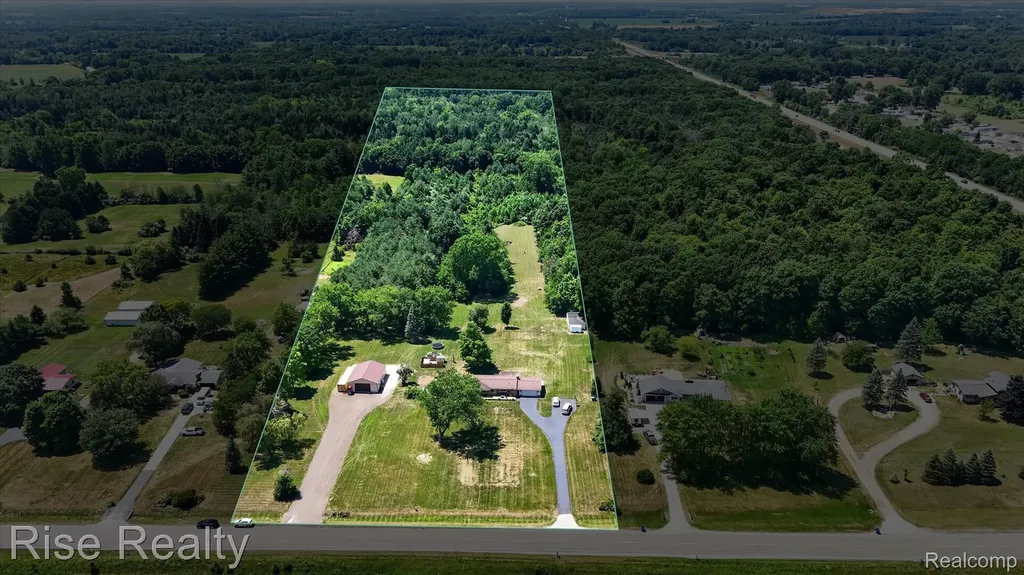 4338 S Duffield Road Clayton Charter Township MI 48449