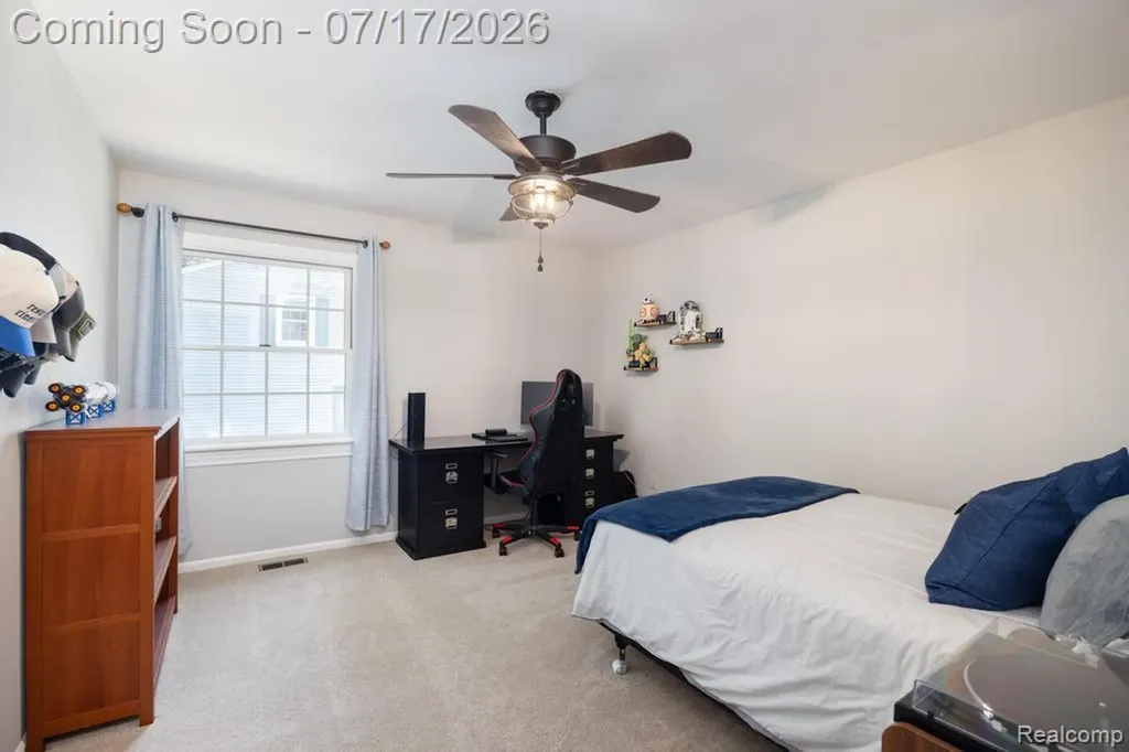 1648 Kilburn Road N Rochester Hills City MI 48306