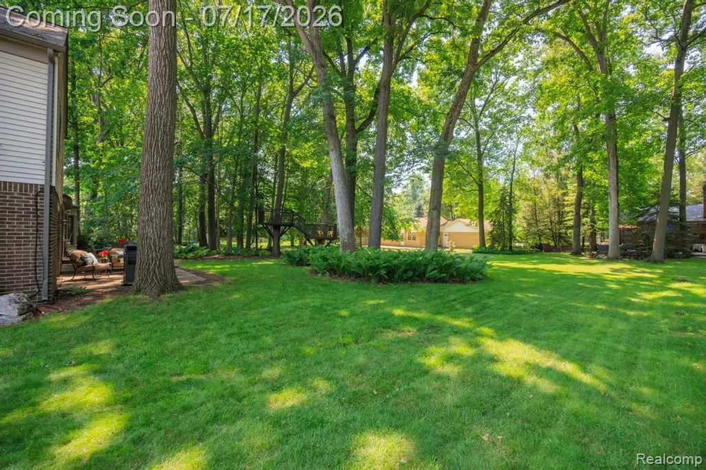 1648 Kilburn Road N Rochester Hills City MI 48306