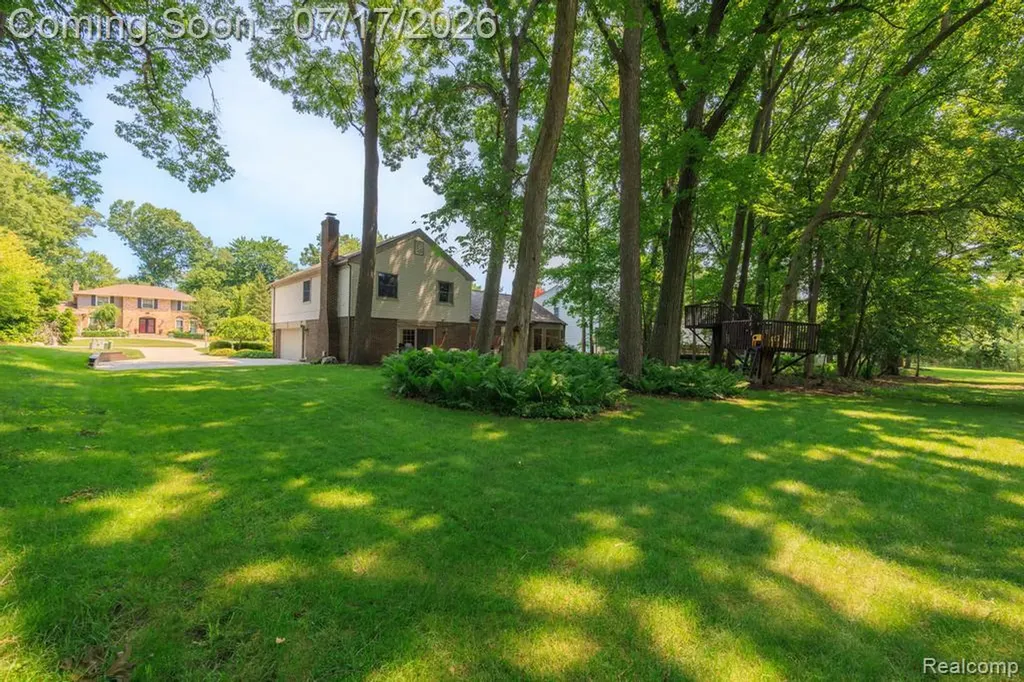 1648 Kilburn Road N Rochester Hills City MI 48306