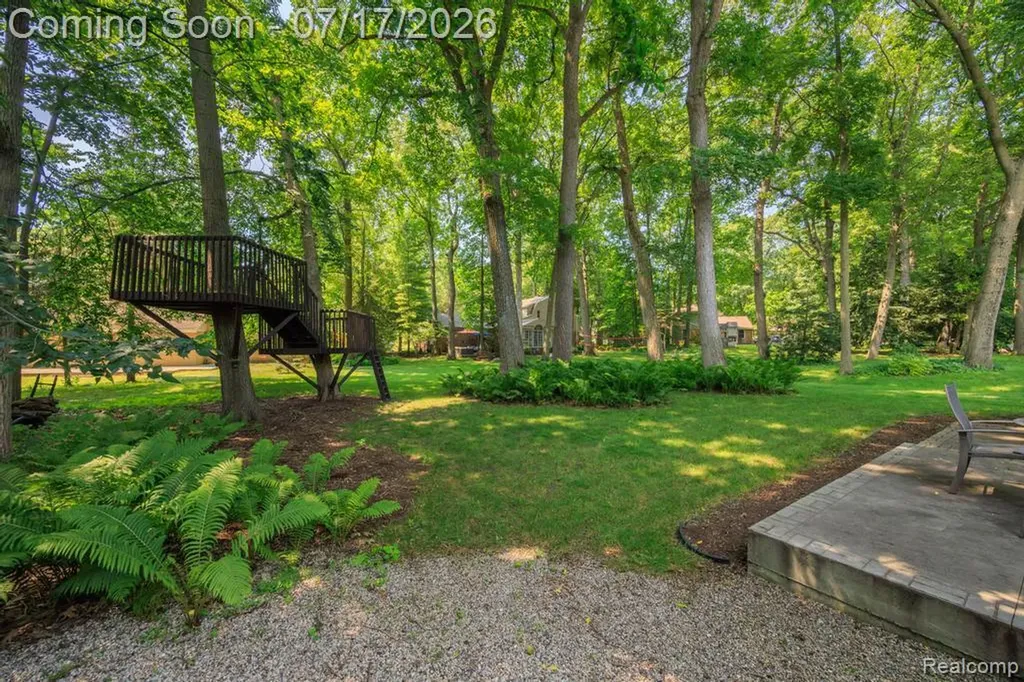 1648 Kilburn Road N Rochester Hills City MI 48306