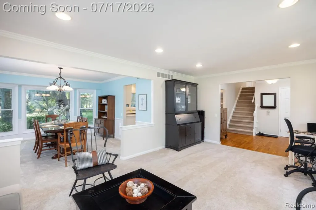 1648 Kilburn Road N Rochester Hills City MI 48306